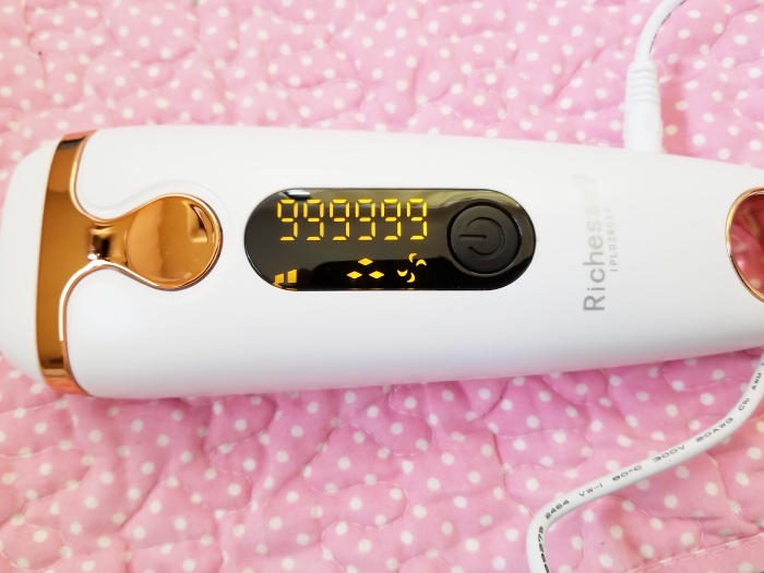 Richesse9リシェスナインのIPL光脱毛器体験レビュー！家でこんなに楽に出来るなんて神！