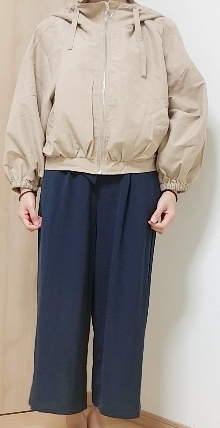 レディースブルゾンの秋の着こなし術!薄手でいろんなコーデに合わせやすい万能ジャケット