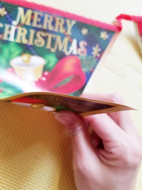 クリスマスの飾り付け 100均で部屋の壁が可愛くなる6つのアイテム