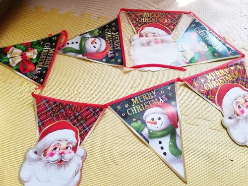 クリスマスの飾り付け 100均で部屋の壁が可愛くなる6つのアイテム