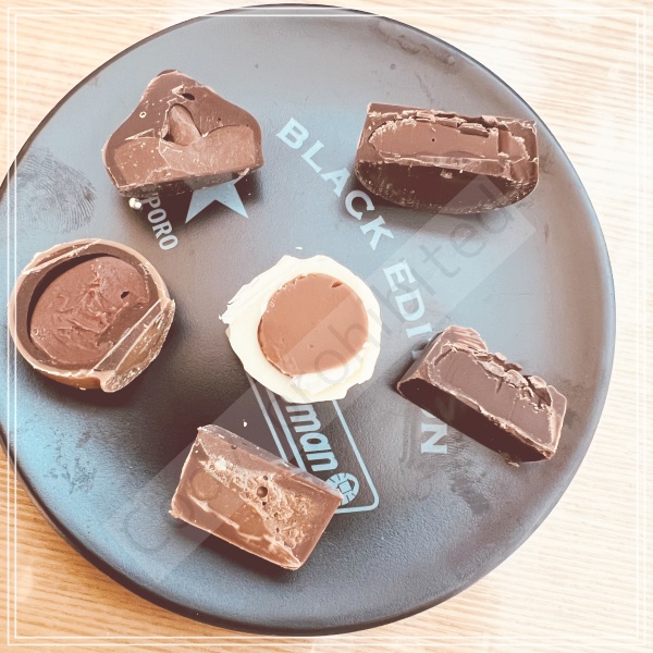 プレミアムチョコレートセレクション30個の口コミとレビュー!見た目豪華で満足感がすごい!