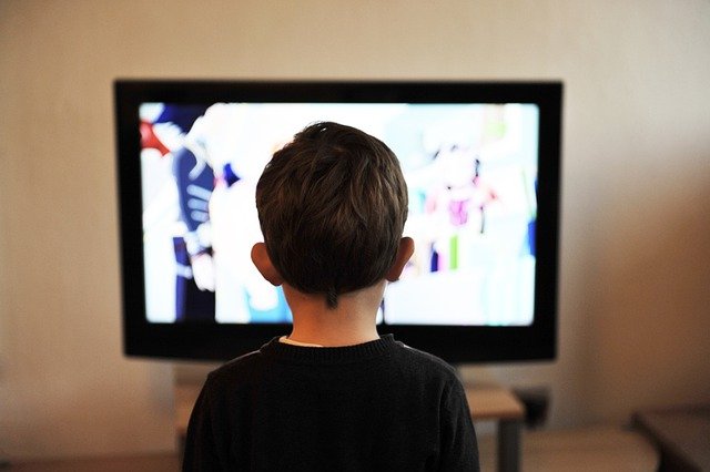 スマホとテレビを100均のケーブルで接続する方法iPhoneの場合